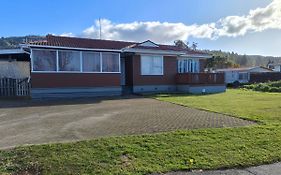 Cozy 3 Bedrooms House 6 Chapman Place